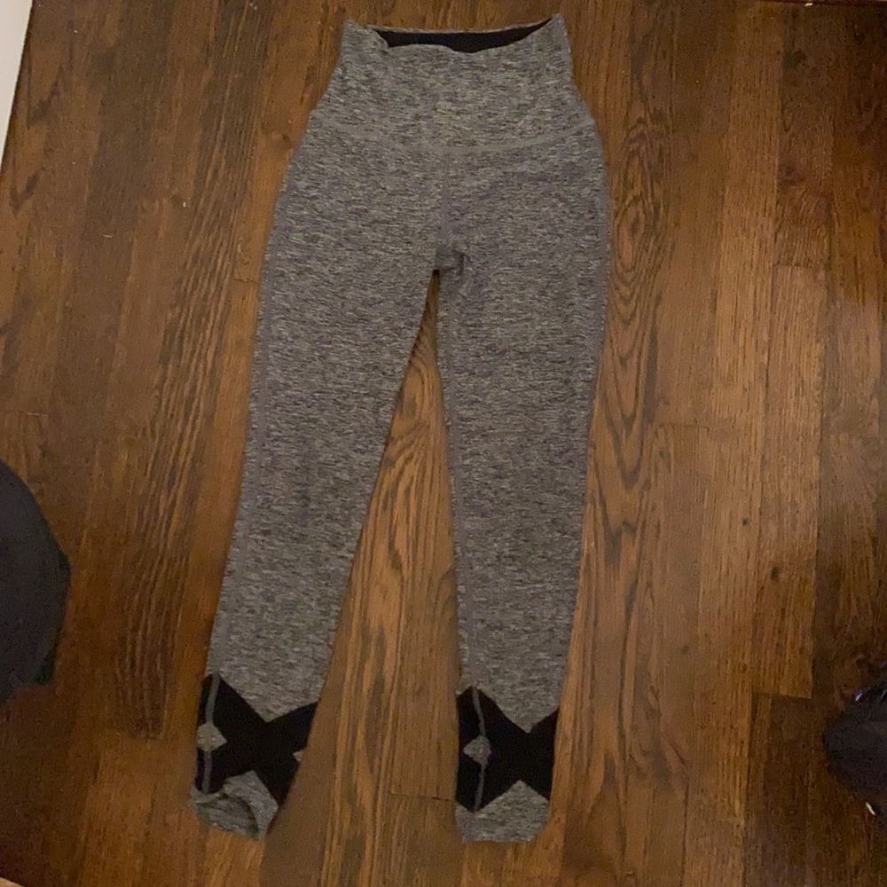 Beyond Yoga Gray Leggings